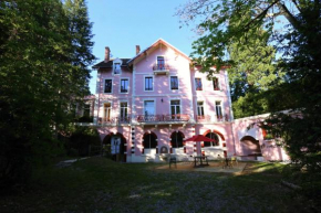 Hotels in Saint-Pierre-D'argençon